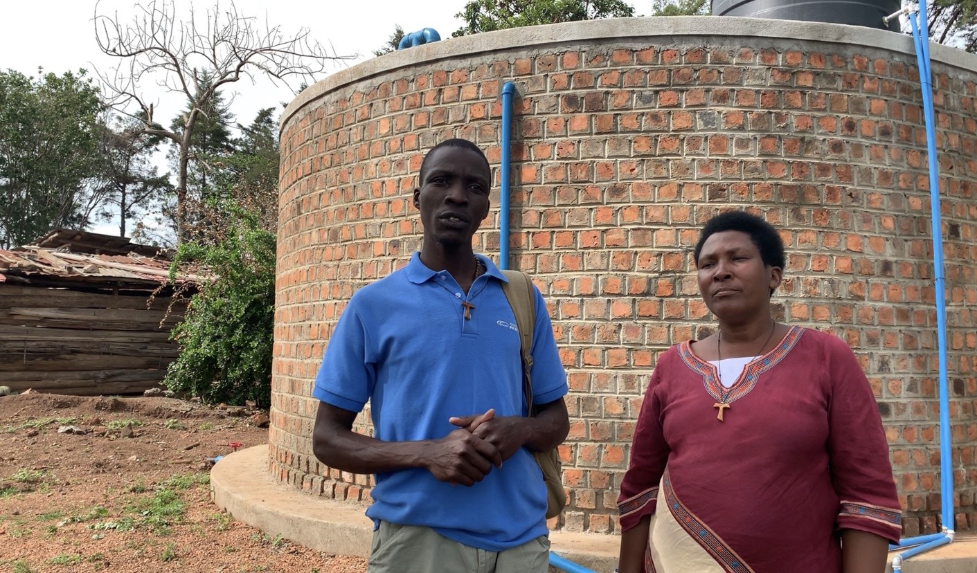 Gilbertas Muhumuza ir Dinah Kyomuhangi OFS